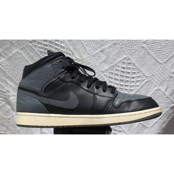 Nike Air Jordan 1 Mid Shadow 2018 release sz 12 554724-041